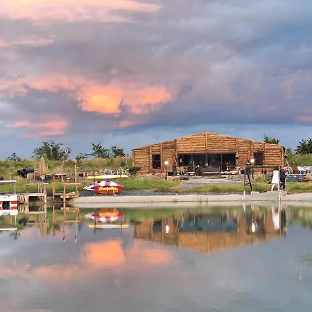 Pond Pine 2ppl Adults Only بيت خشبي