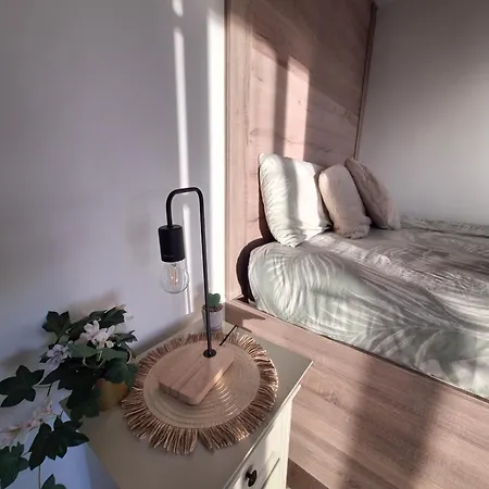 بيت خشبي Pond Pine 2ppl Adults Only